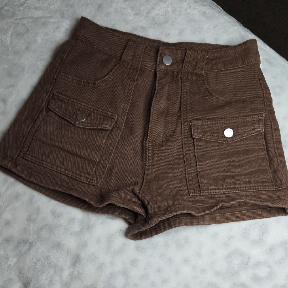 SHEIN Brown Cargo Shorts